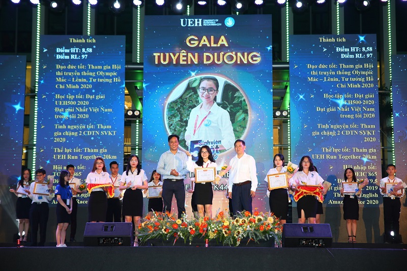 cá cược thể thao hul city